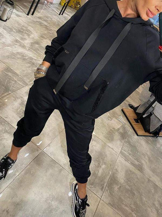 مجموعة مريحة تجمع بين الراحة والأناقة اللامعة